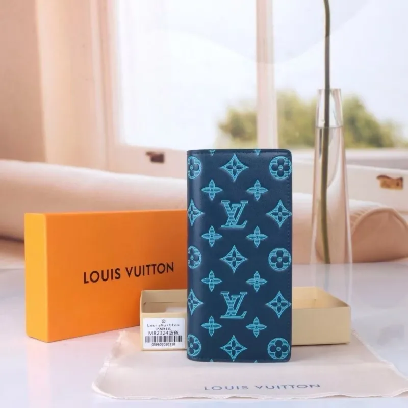 LV Wallets-2128