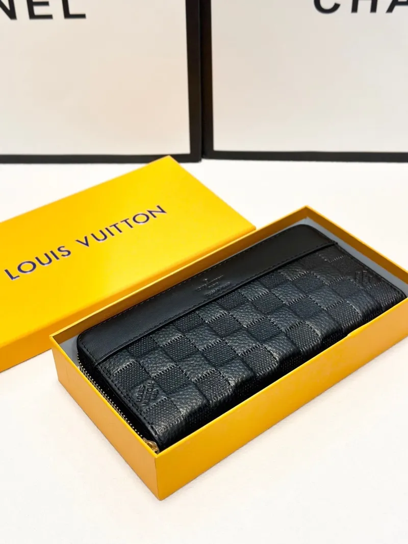LV Wallets-2152