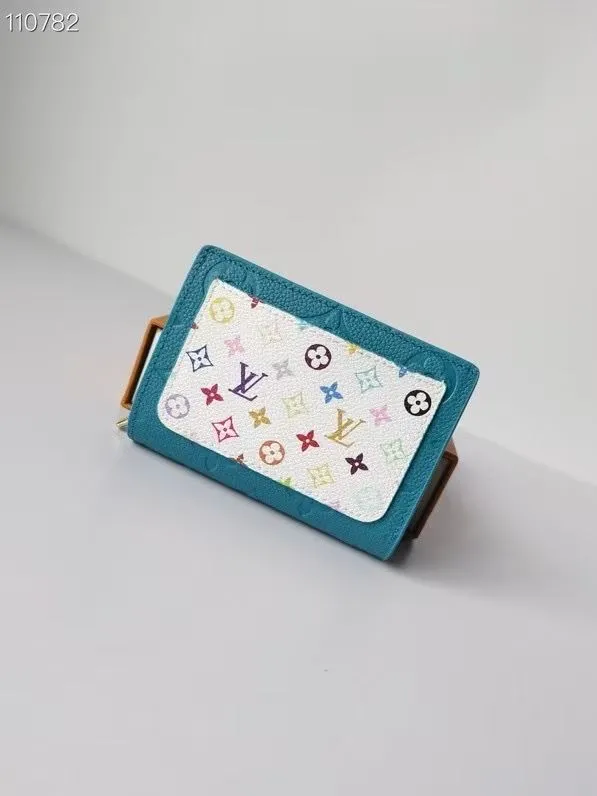LV Wallets-2236