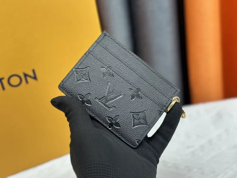 Alternative view of LV Wallets-2240