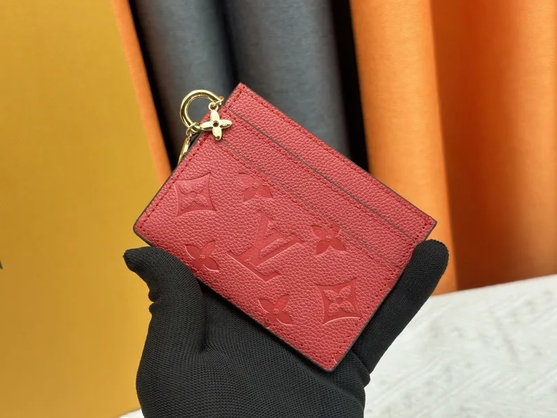 LV Wallets-2243