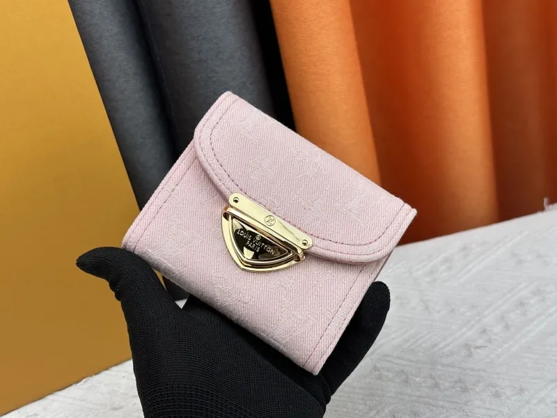 LV Wallets-2258