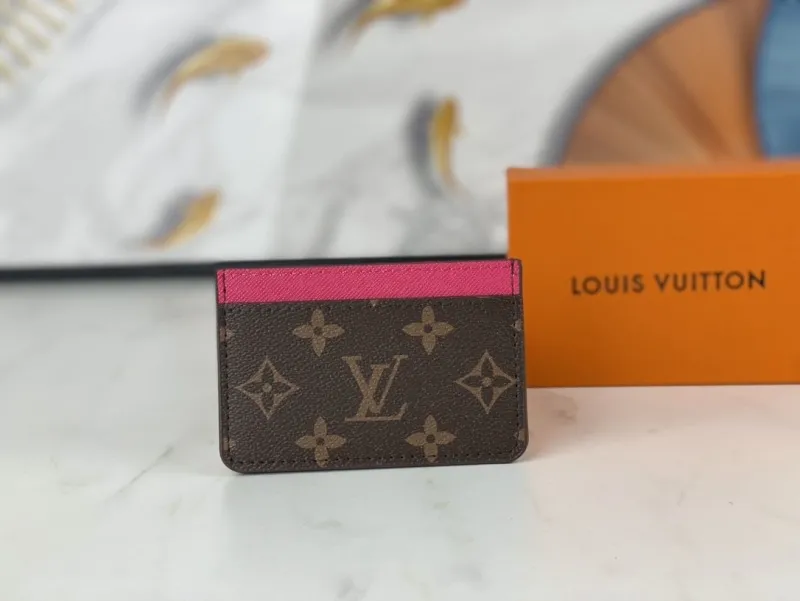 LV Wallets-2263