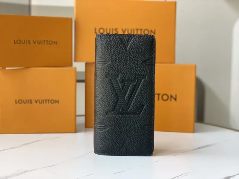 LV Wallets-2346