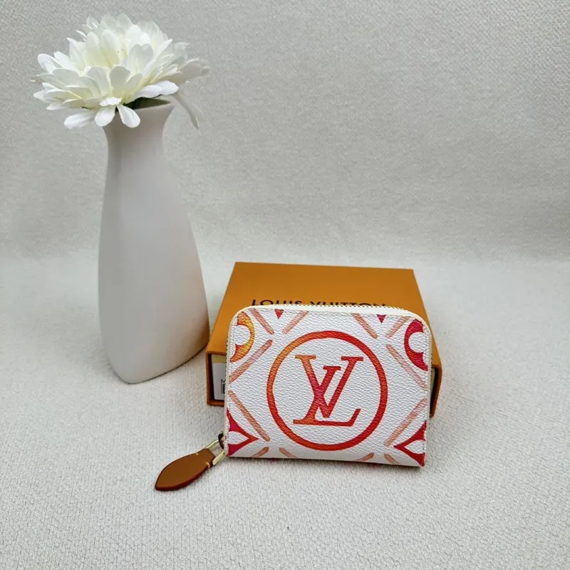 LV Wallets-2392
