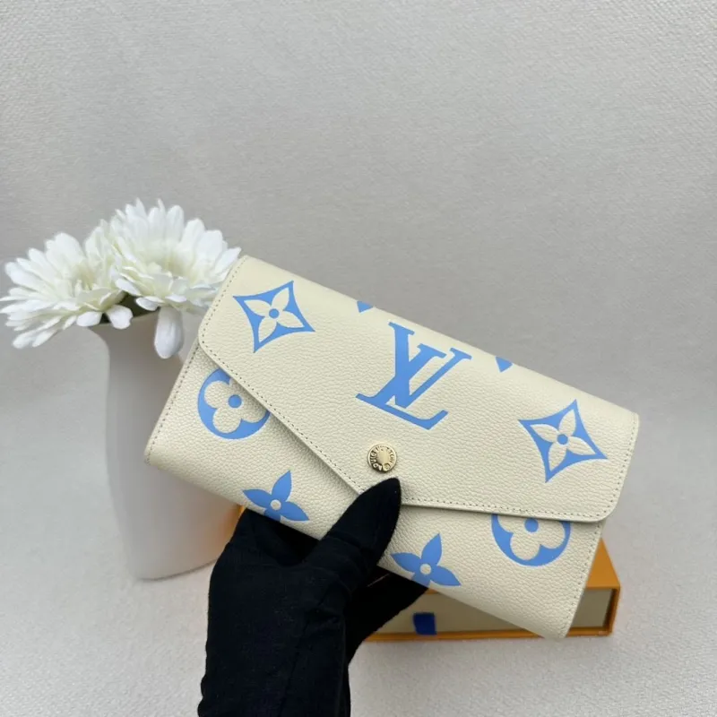 LV Wallets-2407