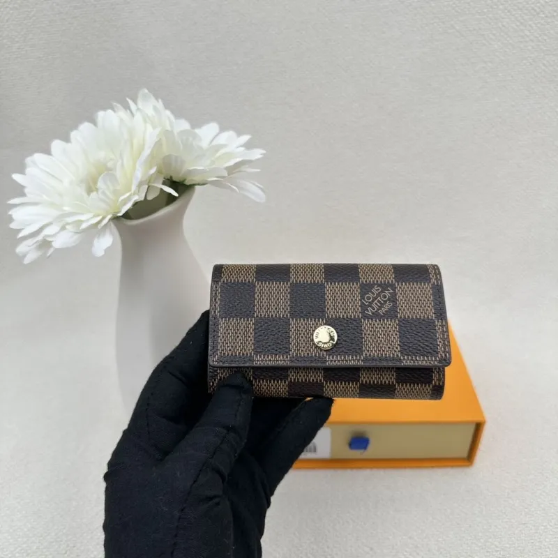 LV Wallets-2419