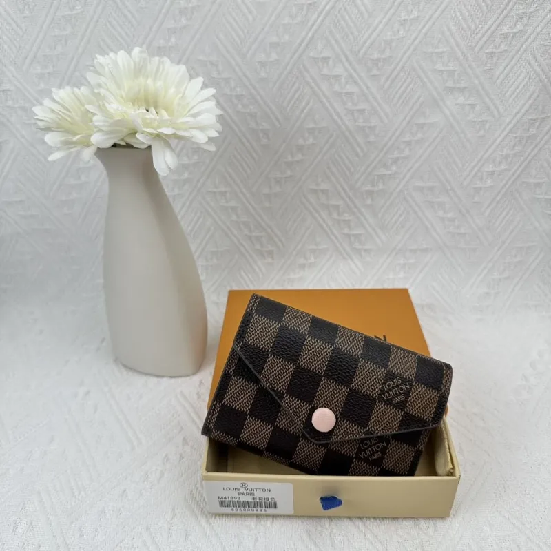 LV Wallets-2454