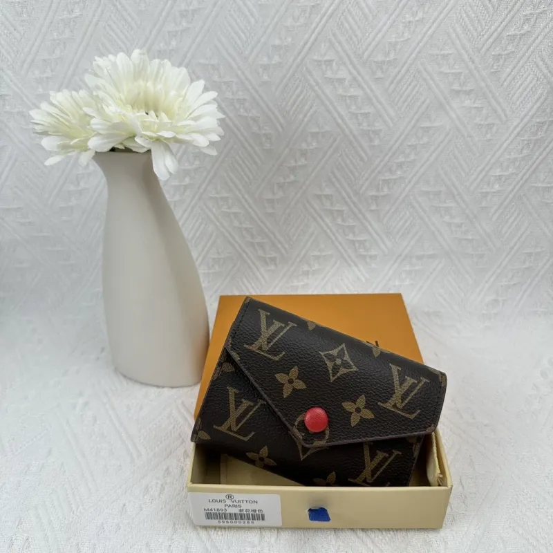 LV Wallets-2457