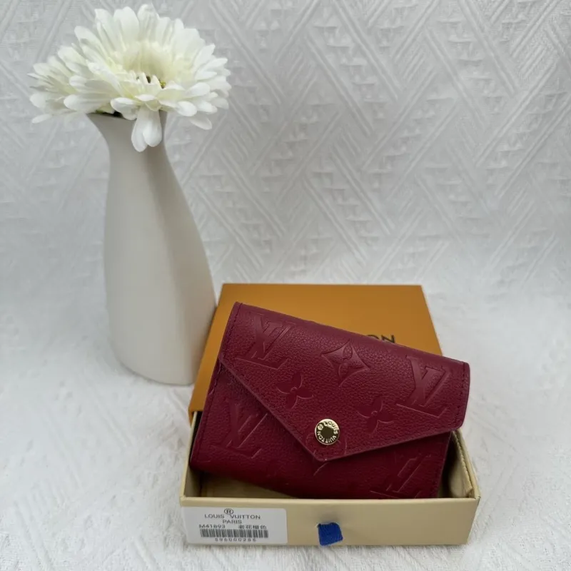 LV Wallets-2466
