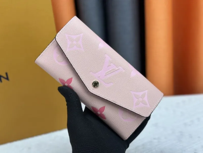 LV Wallets-2500