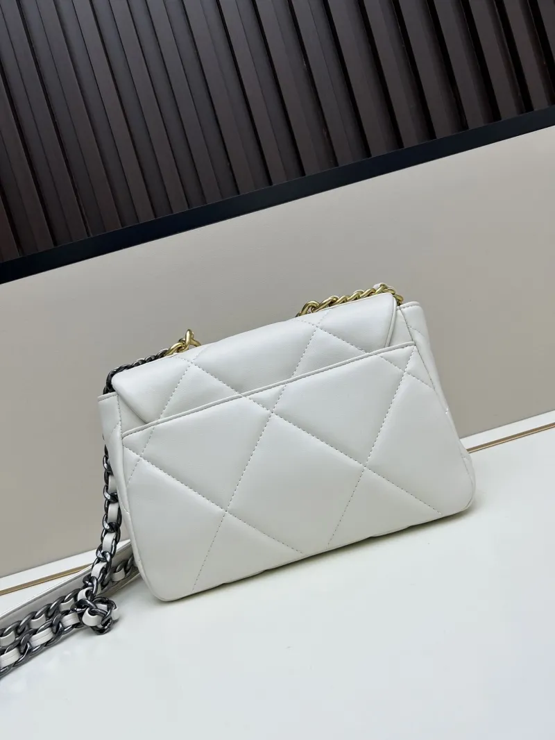Chanel 19 Bags-4 - Image 3