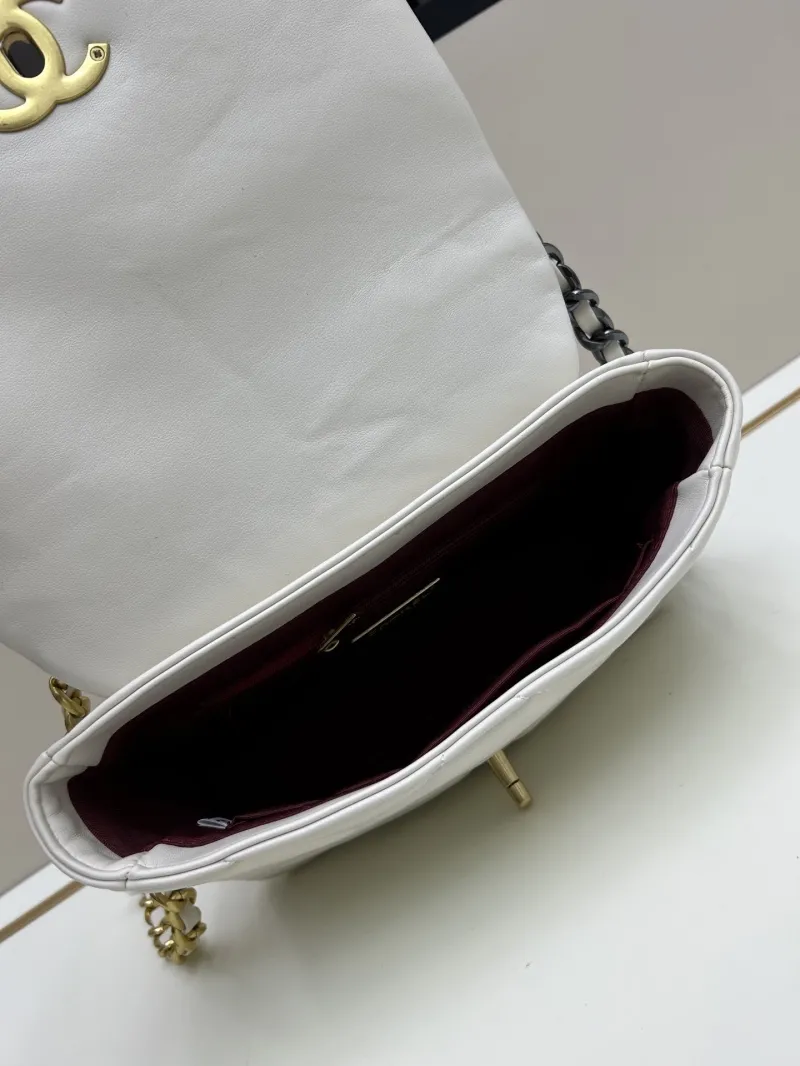 Chanel 19 Bags-4 - Image 7