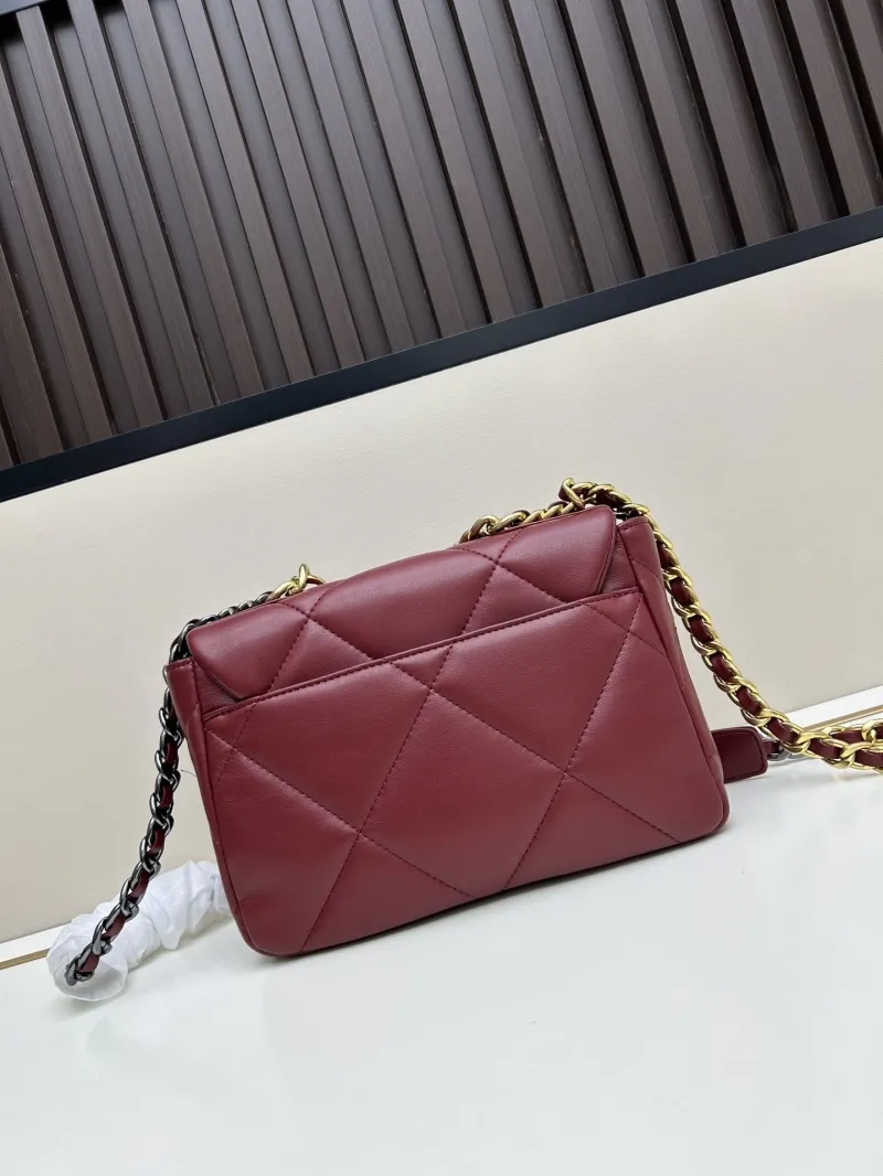 Chanel 19 Bags-5 - Image 3