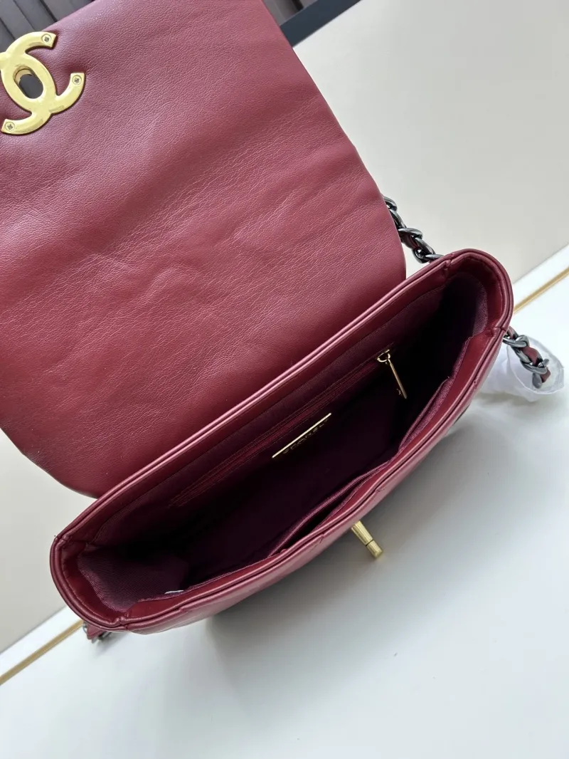Chanel 19 Bags-5 - Image 7