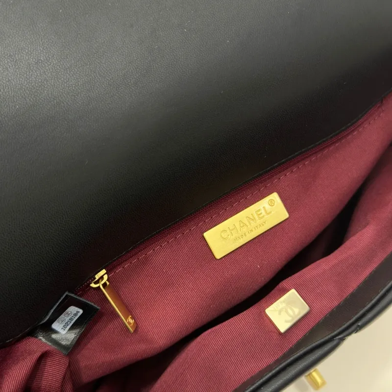 Chanel 19 Bags-8 - Image 9