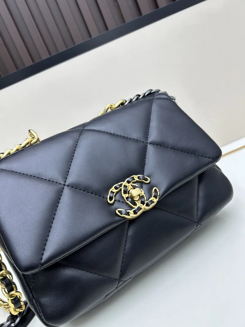 Chanel 19 Bags-11 - Image 5