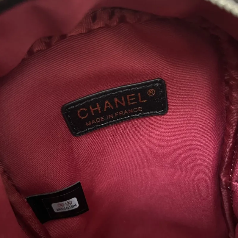 Chanel Backpacks-17 - Image 9