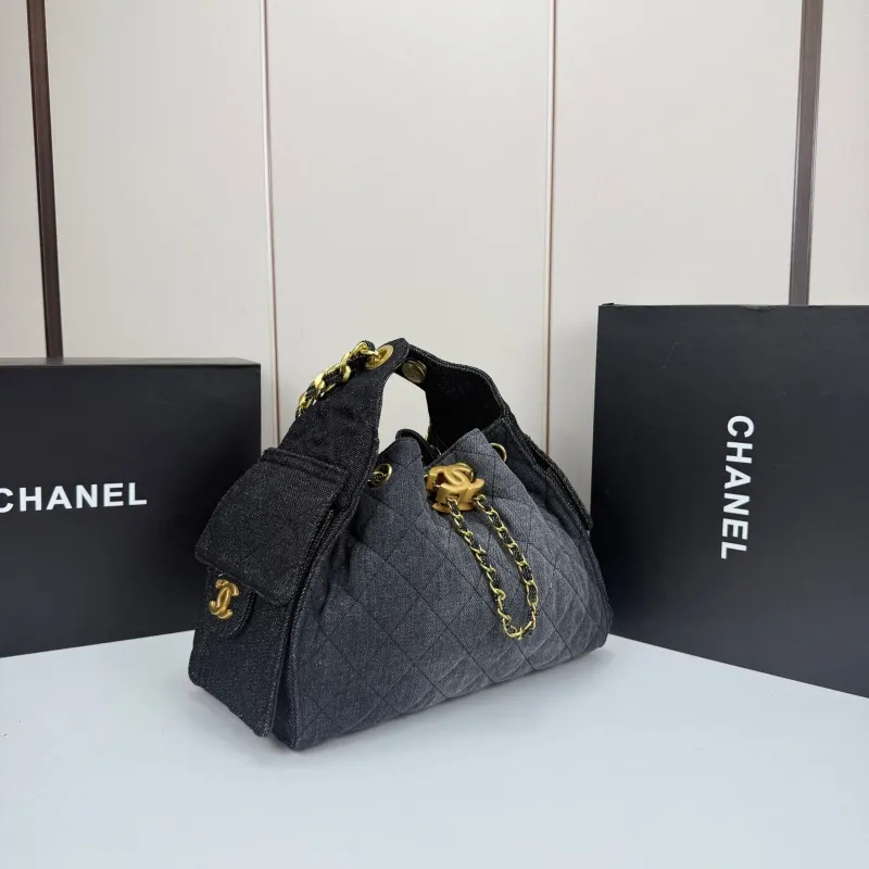 Alternative view of Chanel Bucket Bags-8