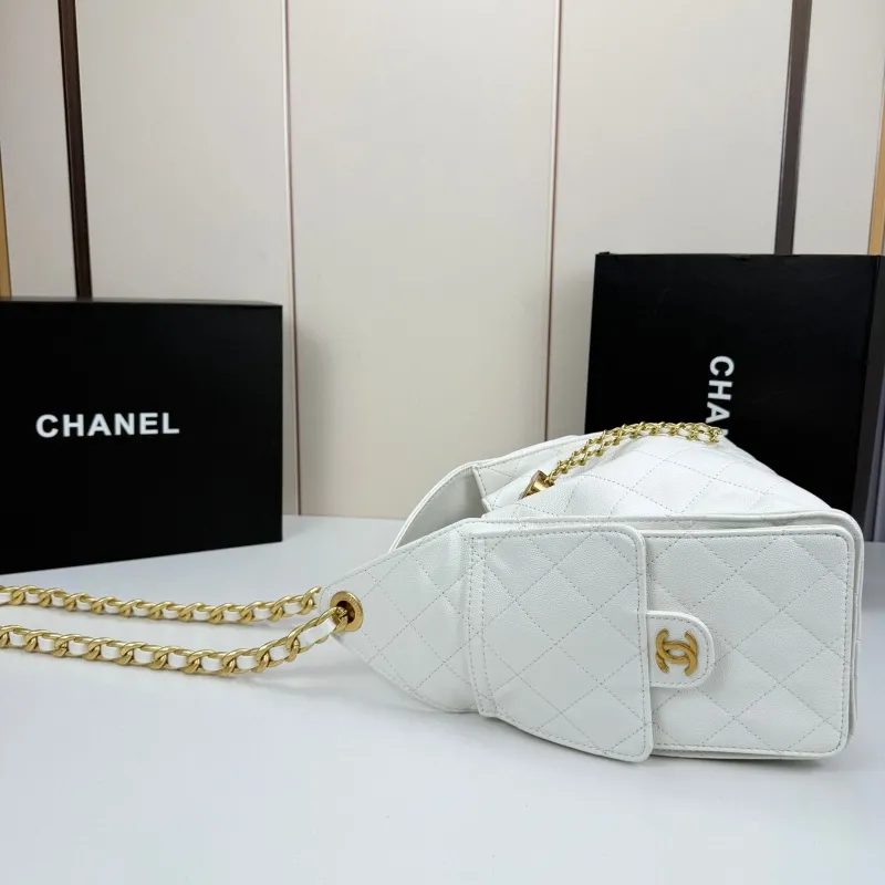Chanel Bucket Bags-16 - Image 4