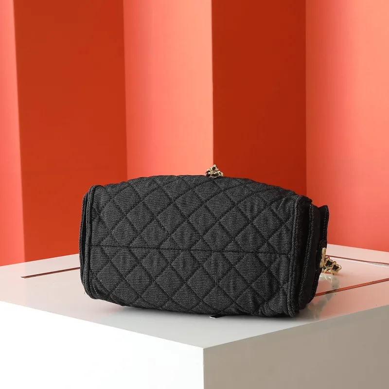 Chanel Bucket Bags-24 - Image 4