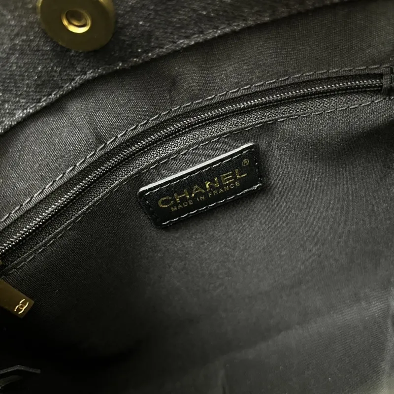 Alternative view of Chanel Bucket Bags-27