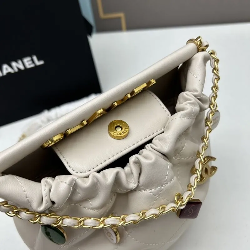 Chanel Bucket Bags-33 - Image 7