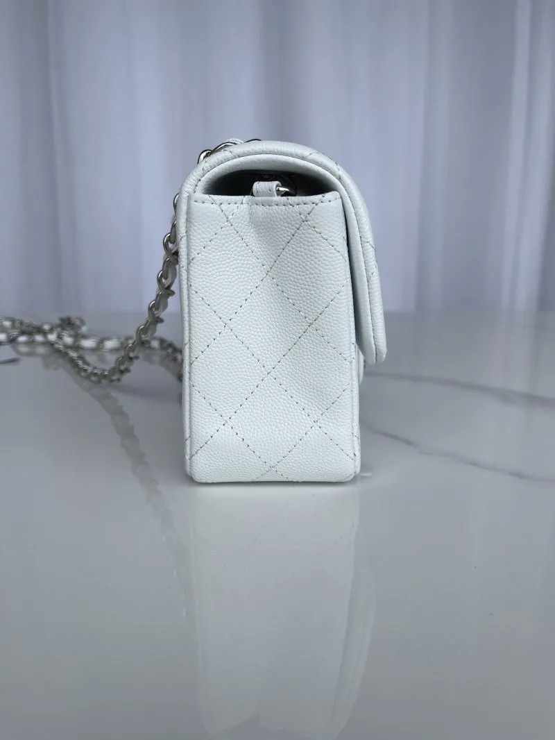Alternative view of Chanel CF Series Bags-3