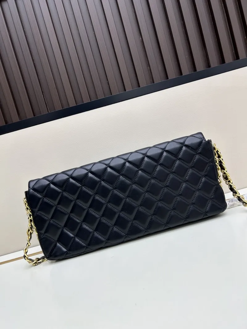 Alternative view of Chanel CF Series Bags-6