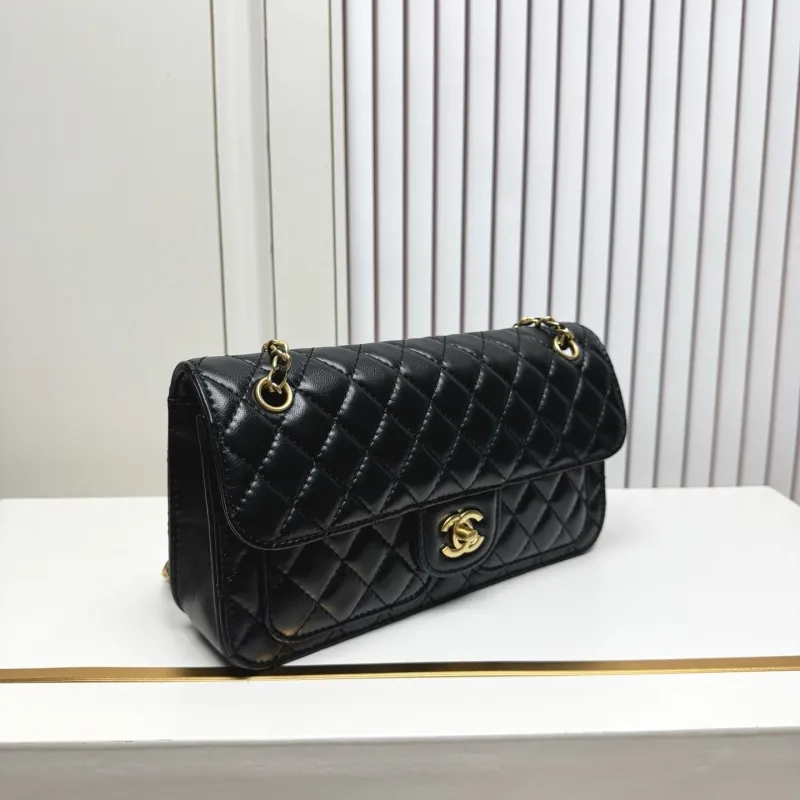Alternative view of Chanel CF Series Bags-42