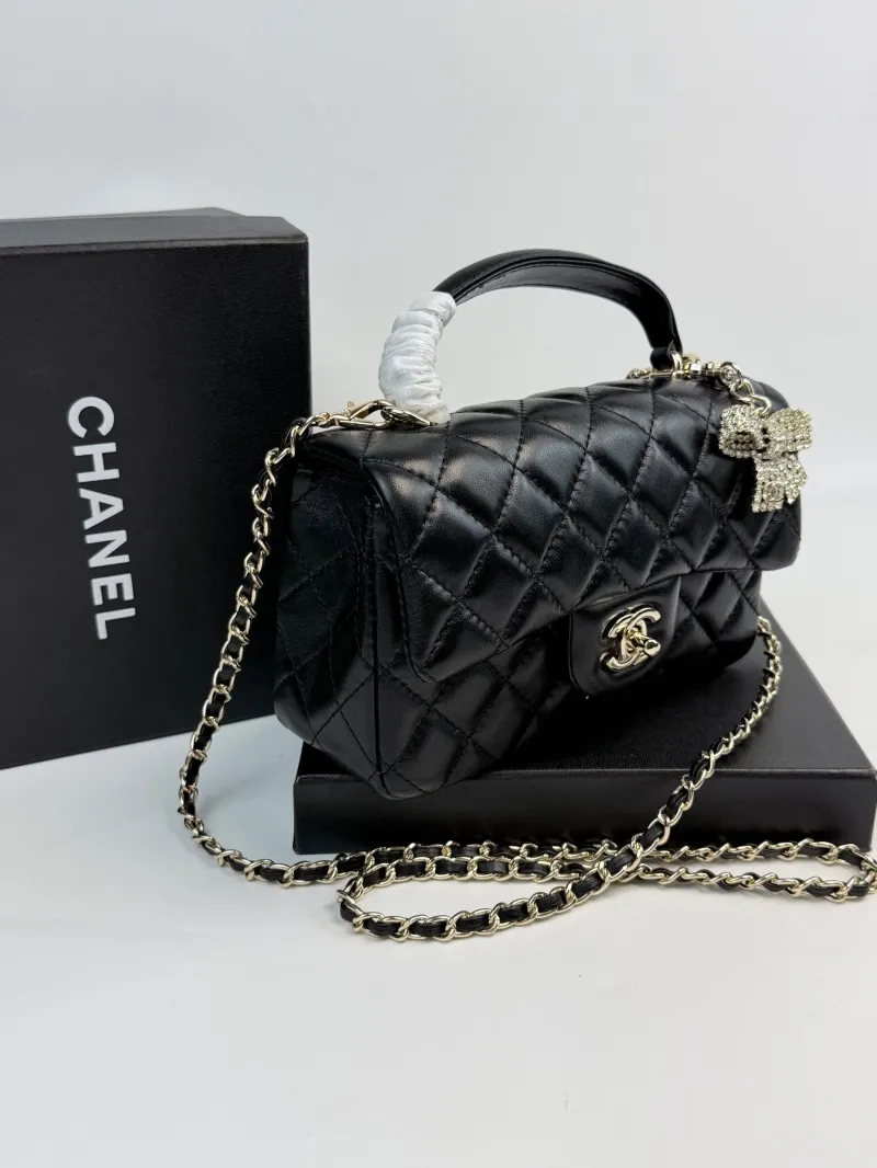 Alternative view of Chanel CF Series Bags-47