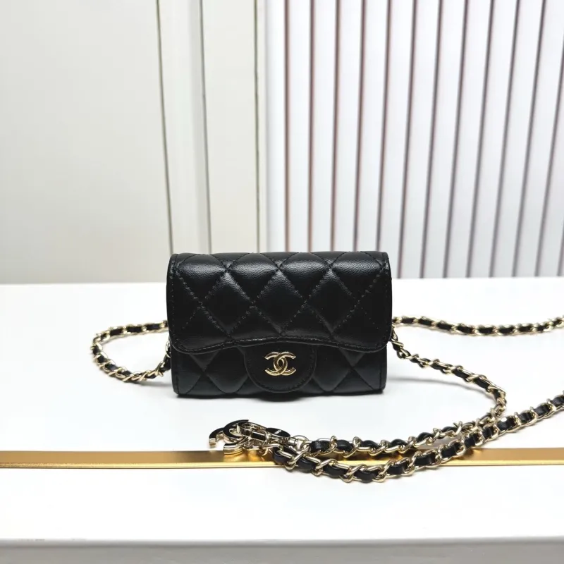 Alternative view of Chanel CF Series Bags-94