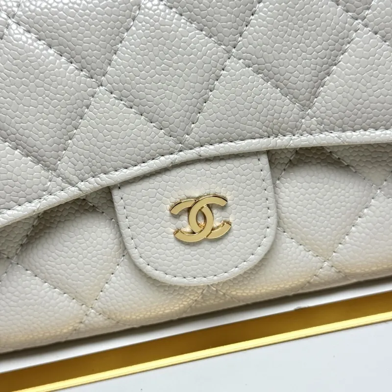 Alternative view of Chanel CF Series Bags-117