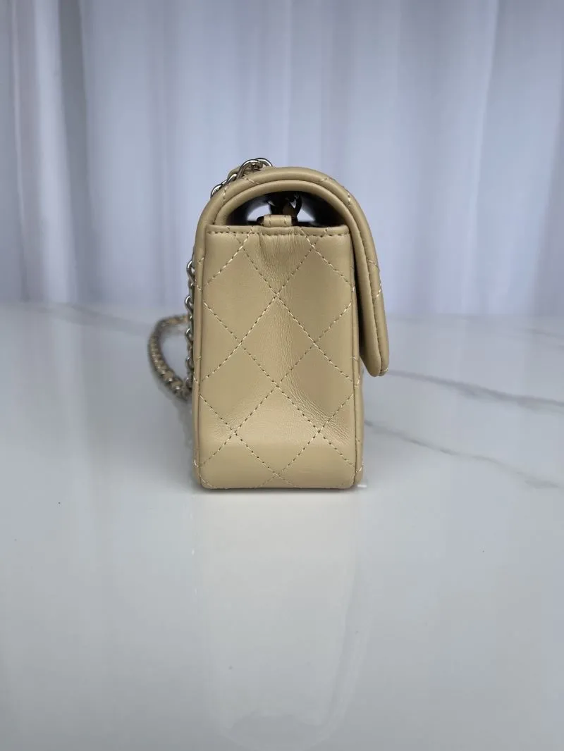 Alternative view of Chanel CF Series Bags-304