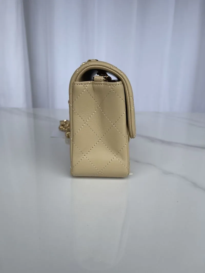 Alternative view of Chanel CF Series Bags-305