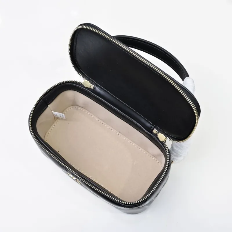 Chanel Cosmetic Bags-14 - Image 7