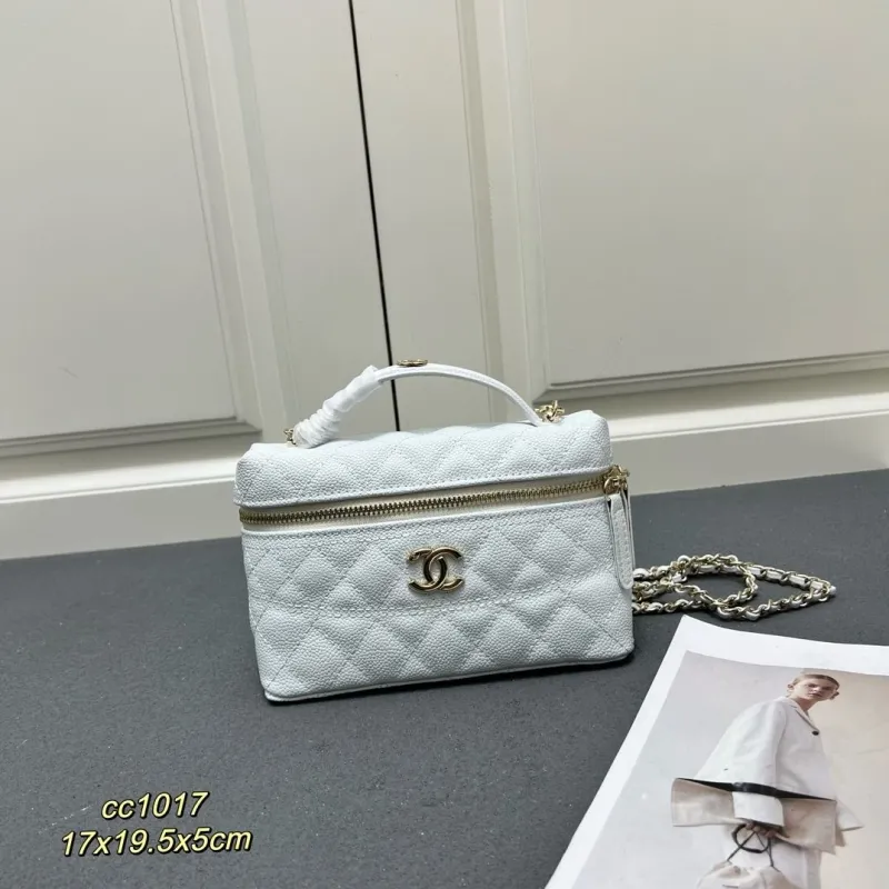 Chanel Cosmetic Bags-17