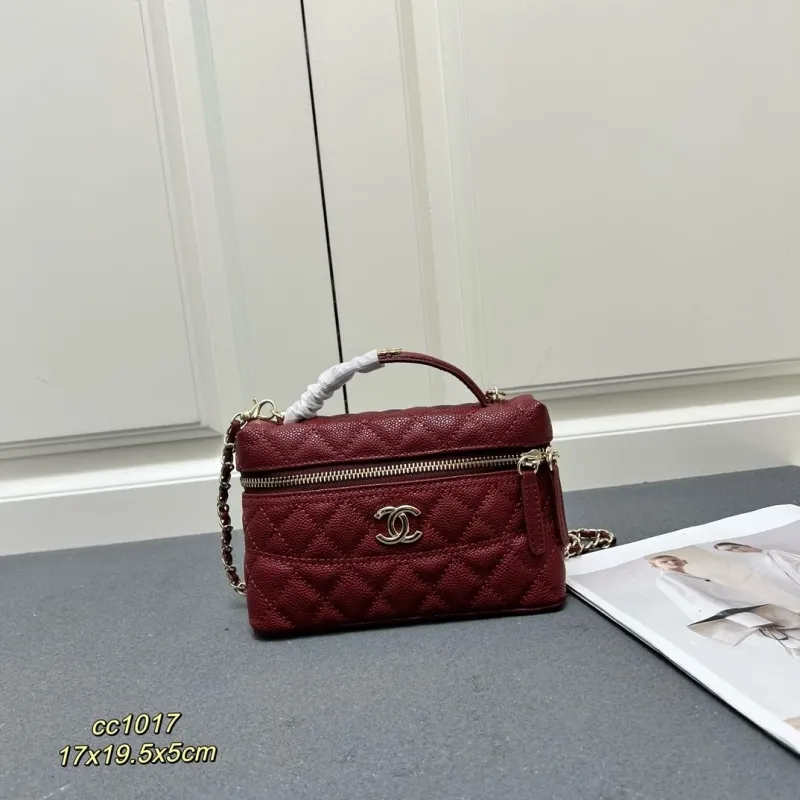 Chanel Cosmetic Bags-19
