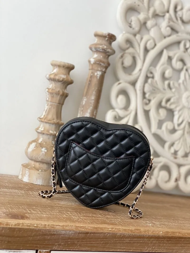 Alternative view of Chanel Round Bags-2