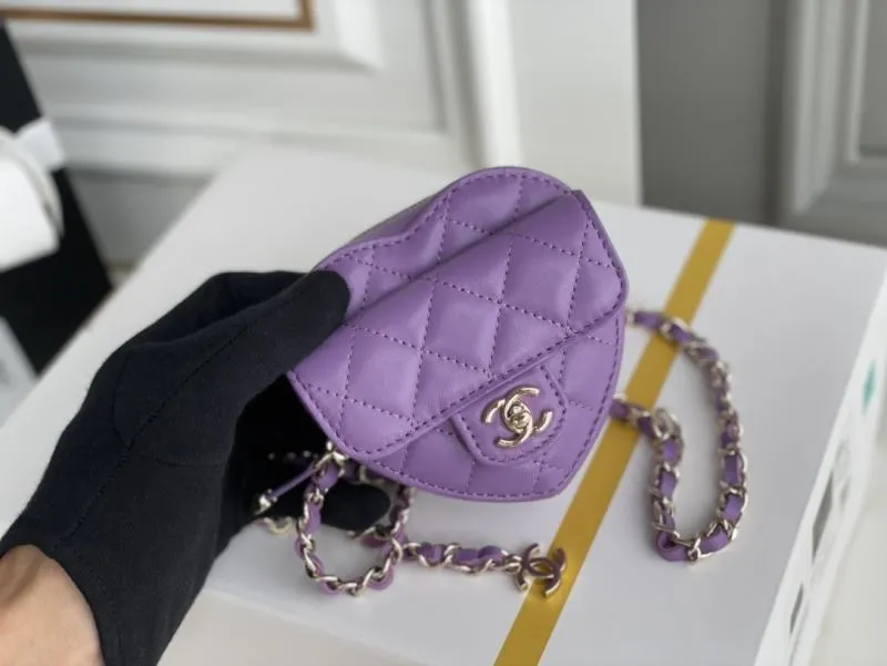 Alternative view of Chanel Round Bags-7