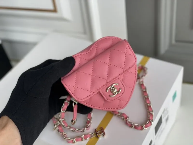Alternative view of Chanel Round Bags-8