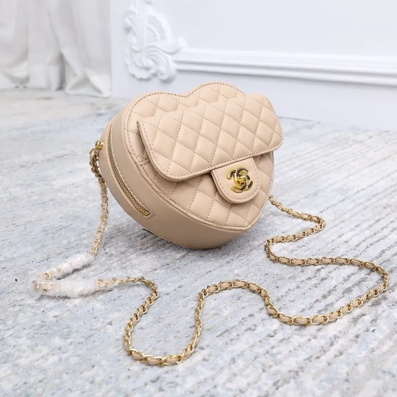 Alternative view of Chanel Round Bags-10