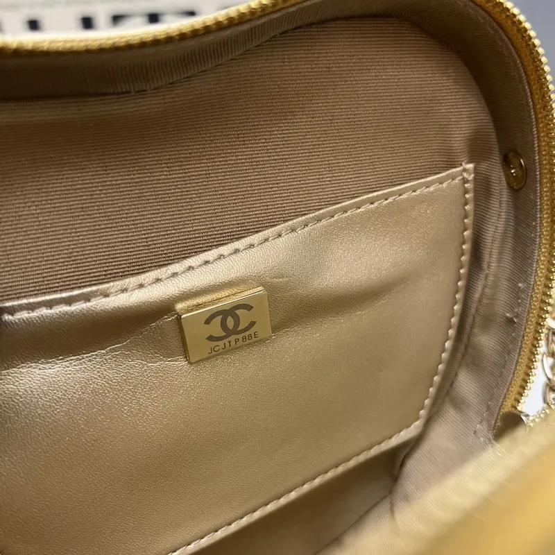 Alternative view of Chanel Satchel Bags-17