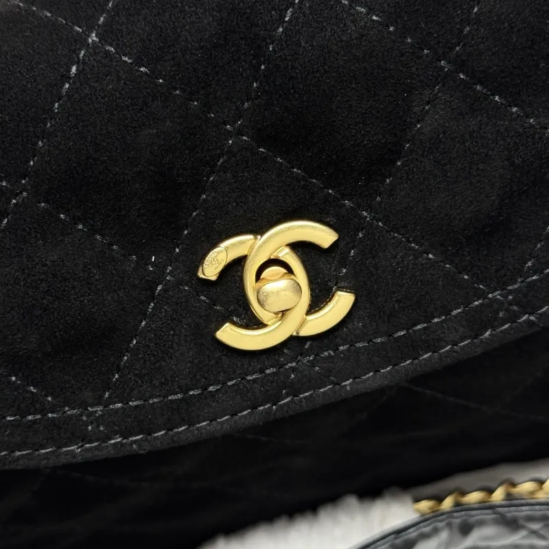 Alternative view of Chanel Satchel Bags-33
