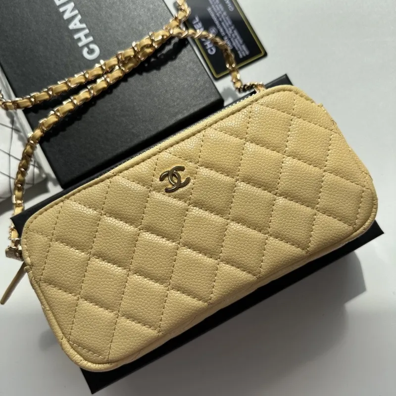 Alternative view of Chanel Satchel Bags-37