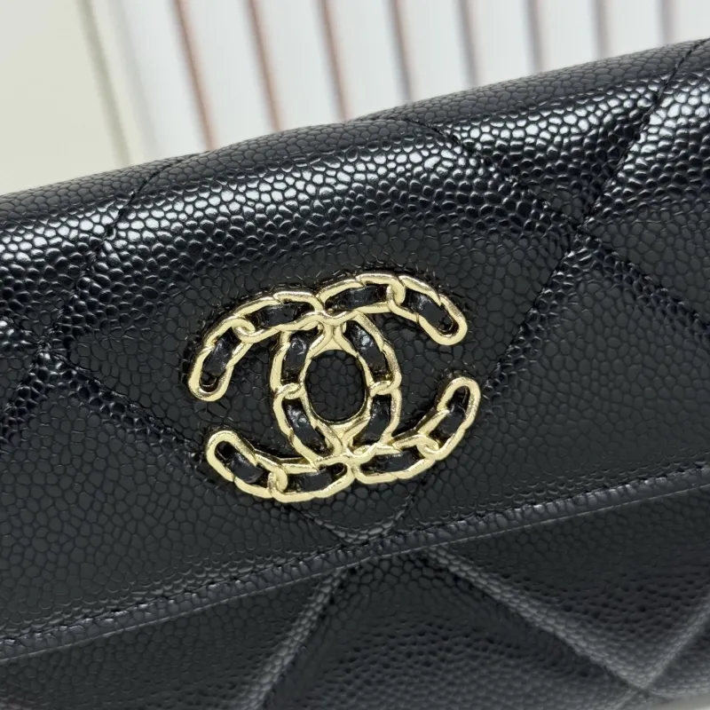 Alternative view of Chanel Satchel Bags-174