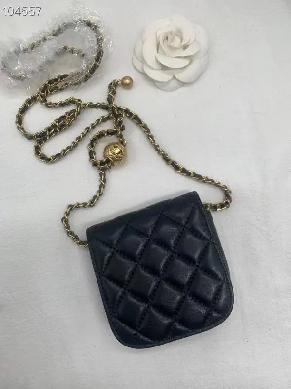 Alternative view of Chanel Satchel Bags-185