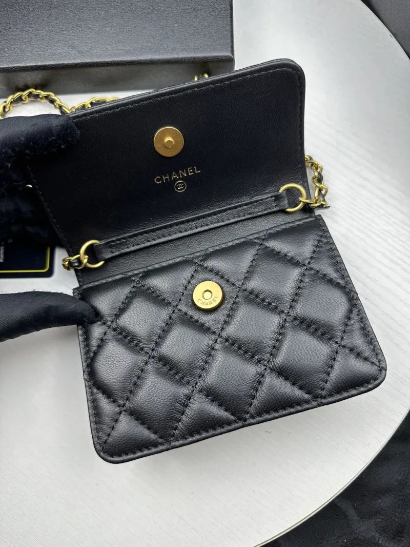 Alternative view of Chanel Satchel Bags-188