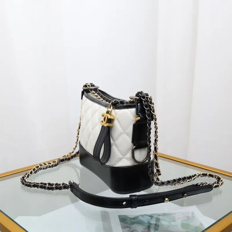 Alternative view of Chanel Satchel Bags-237