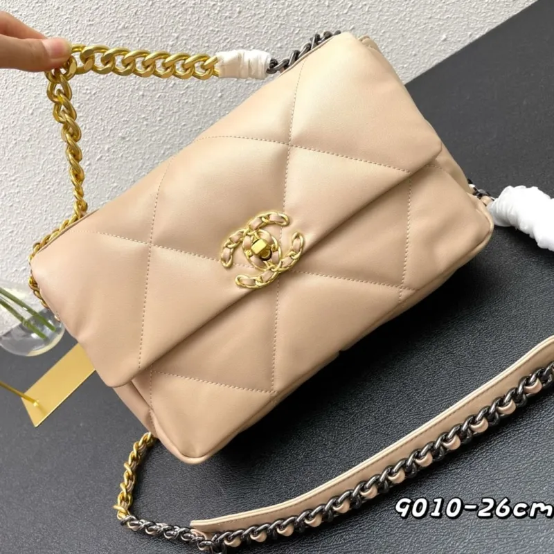 Alternative view of Chanel Satchel Bags-252